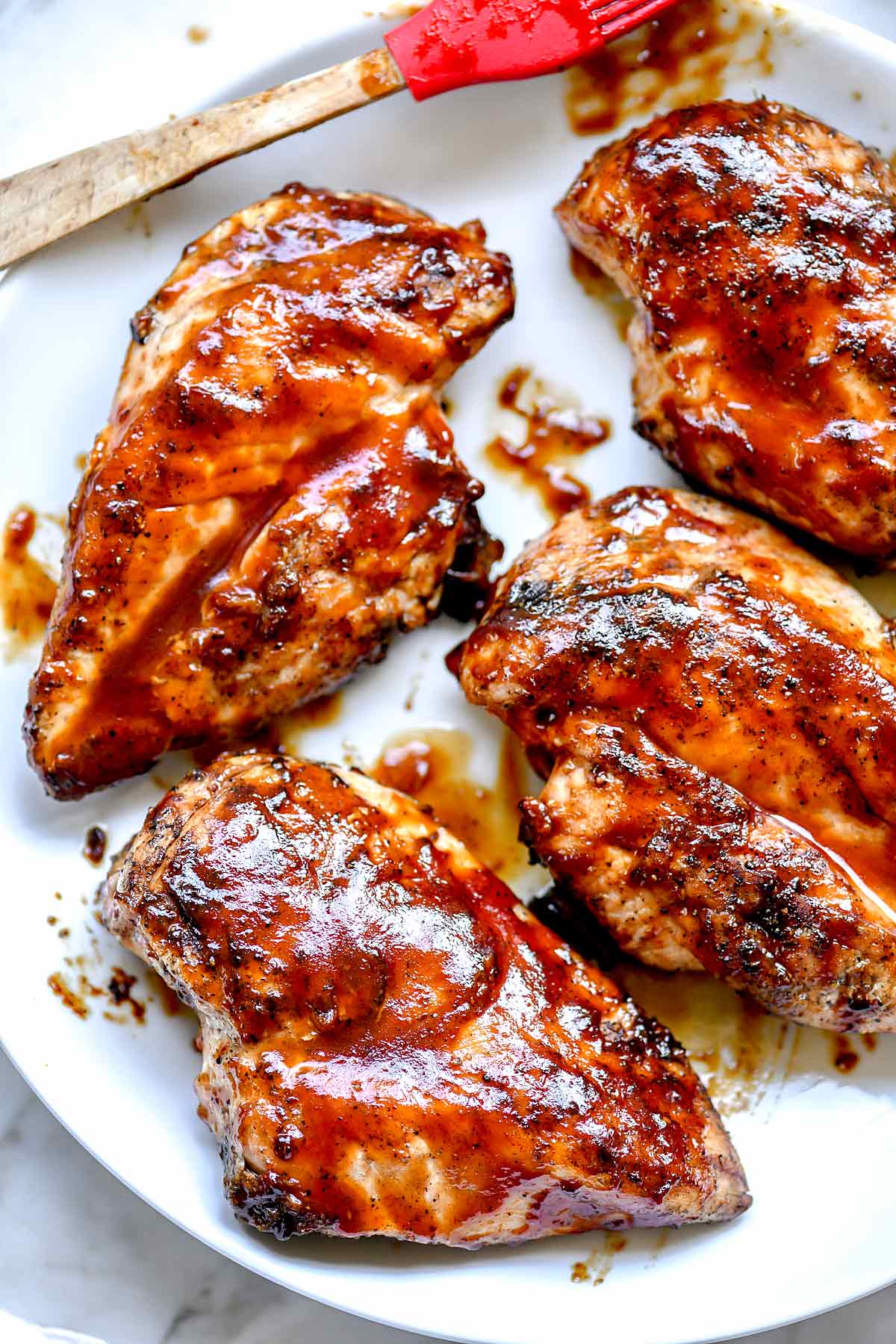 Poitrines de poulet BBQ | foodiecrush.com #grillé #poulet #poitrines #recettes #bbq #barbecue