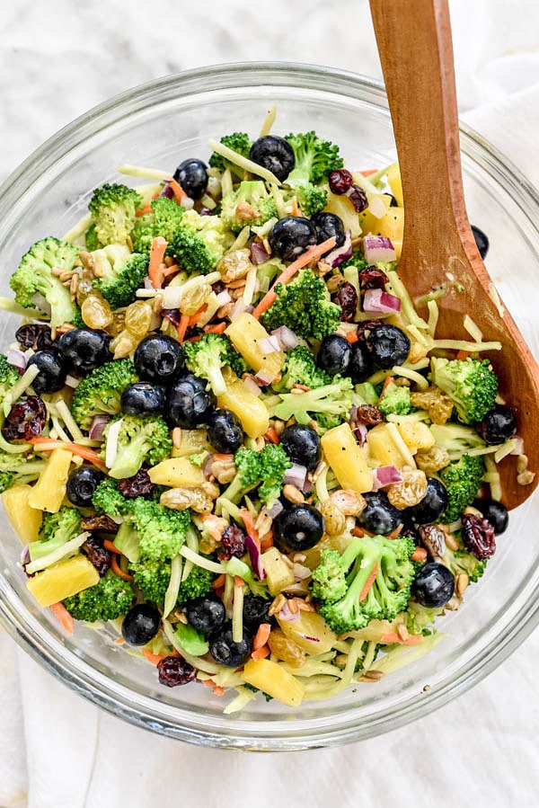 Comment préparer la meilleure salade de brocoli | foodiecrush.com