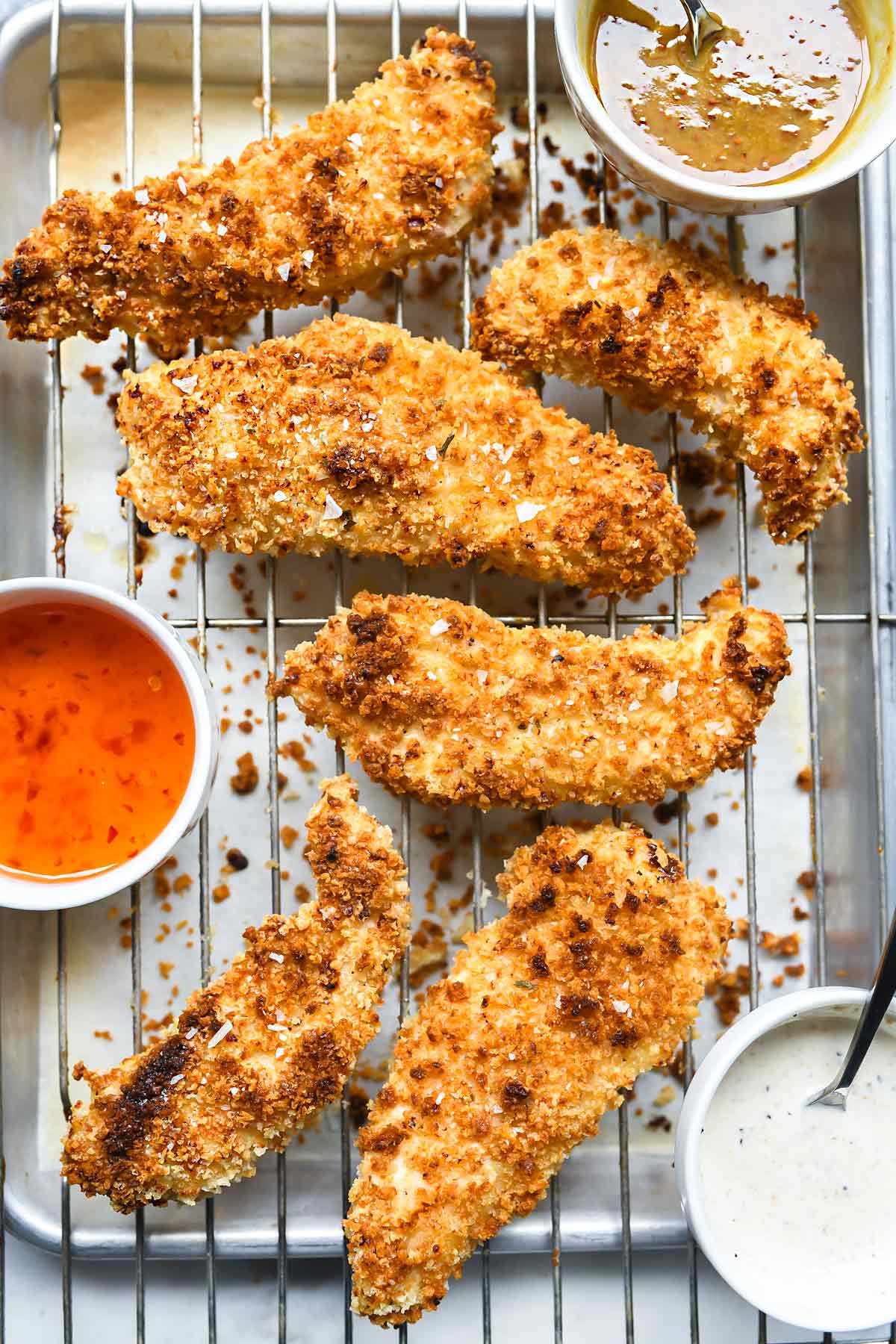 Tenders de poulet croustillants au parmesan et au babeurre (au four et à la friteuse)