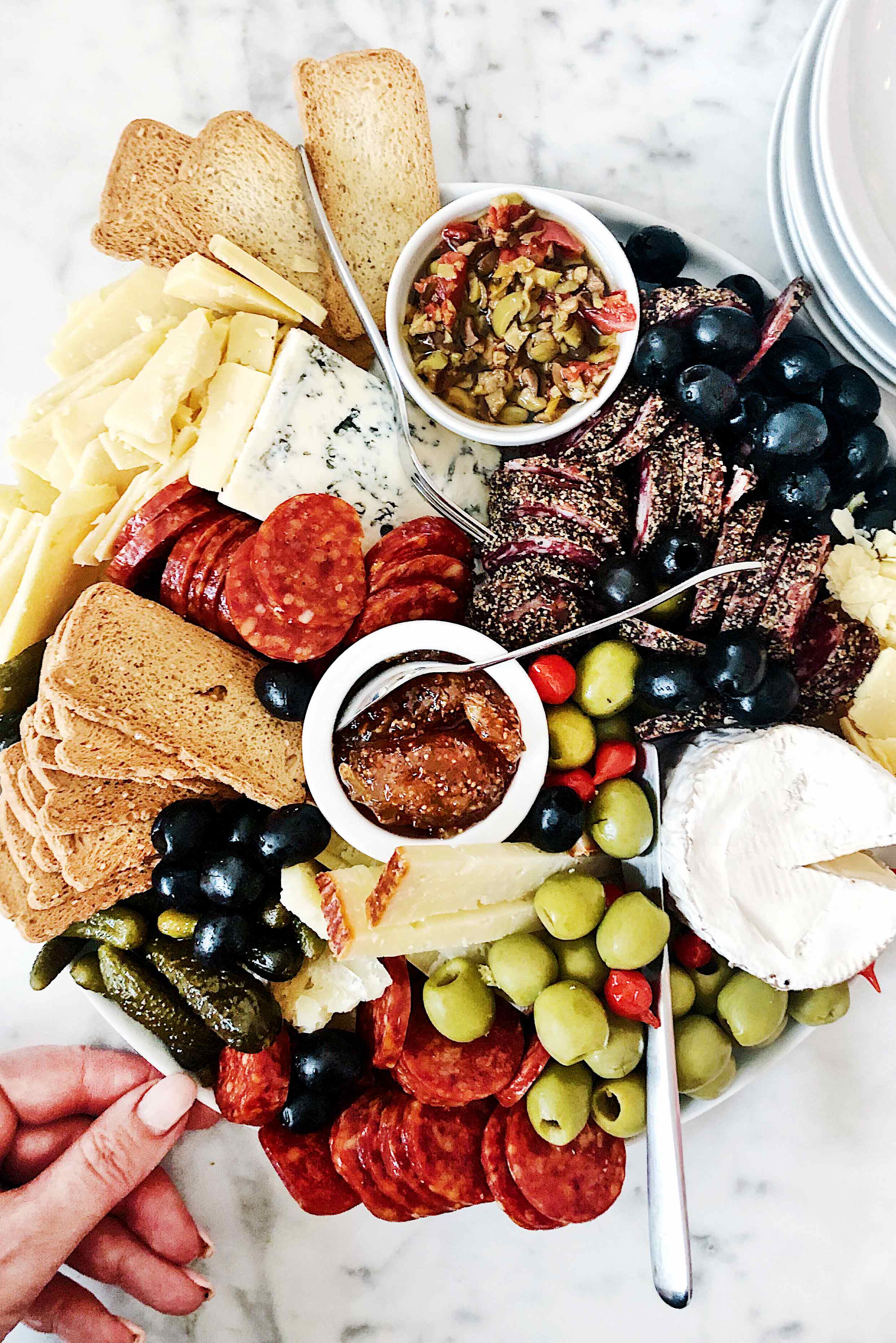 Assiette de fromages foodiecrush.com