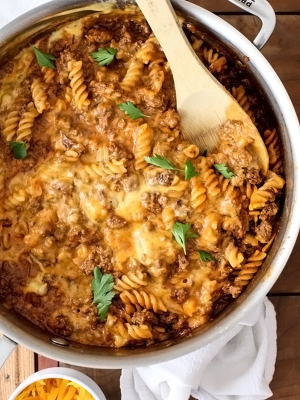 Macaroni au fromage Hamburger Helper fait maison | foodiecrush.com