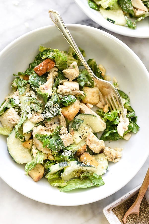 Salade César au poulet | foodiecrush.com