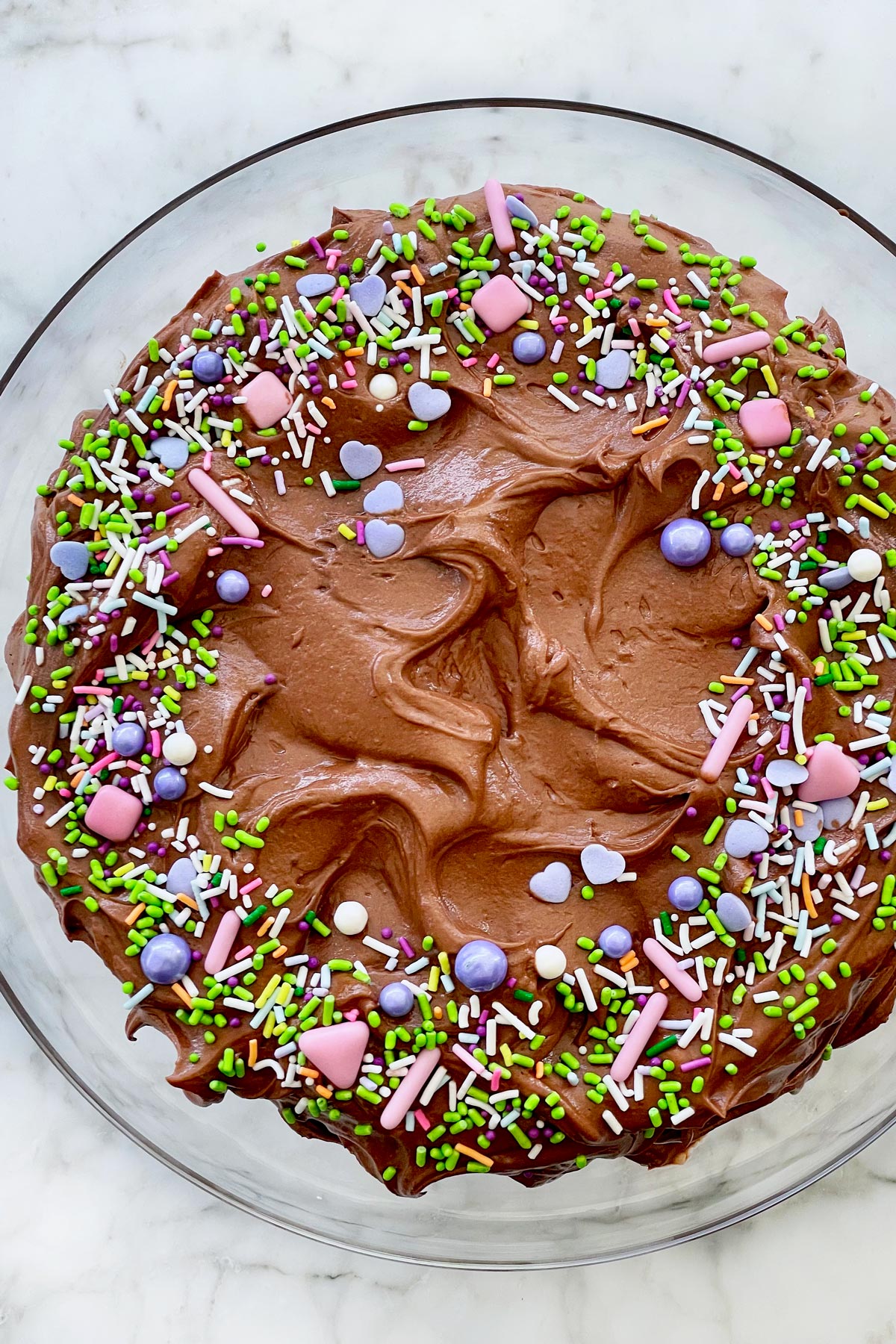 Gâteau d'anniversaire au chocolat foodiecrush.com