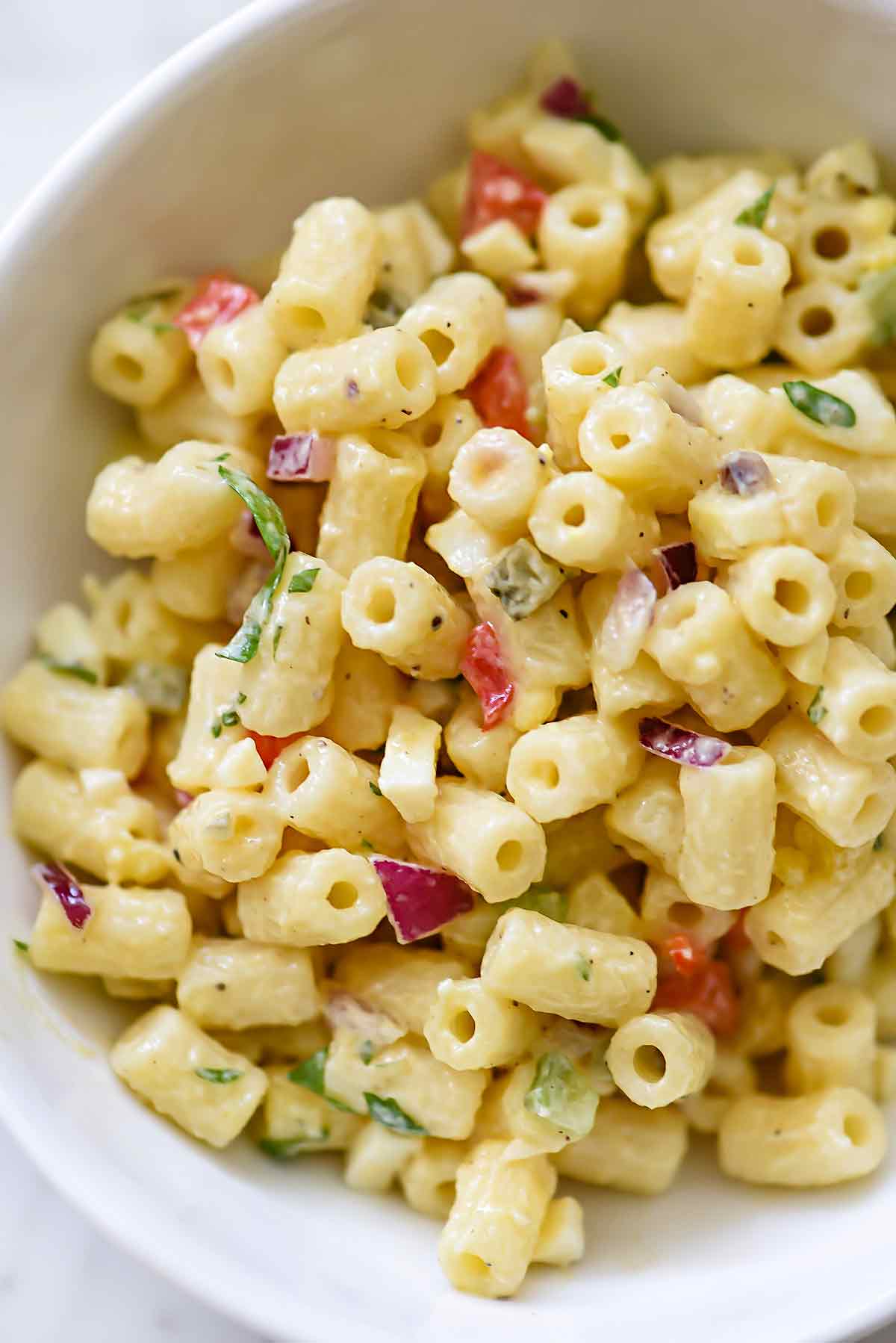 Comment préparer une salade de macaronis classique | foodiecrush.com