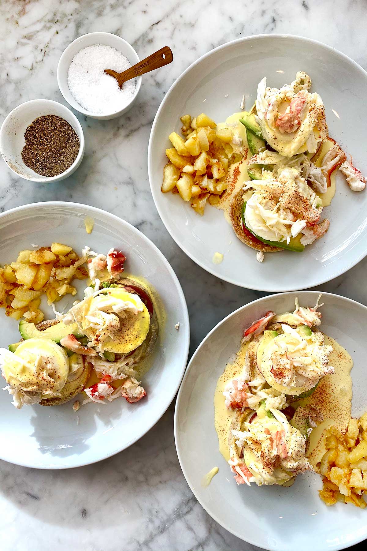 Œufs de crabe bénédictins | foodiecrush.com