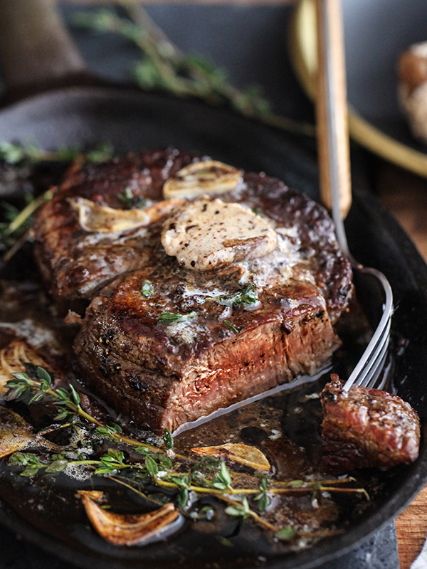 Filet Mignon avec beurre composé aux cèpes sur foodiecrush.com