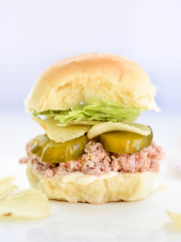 Sandwiches à la salade de jambon | foodiecrush.com