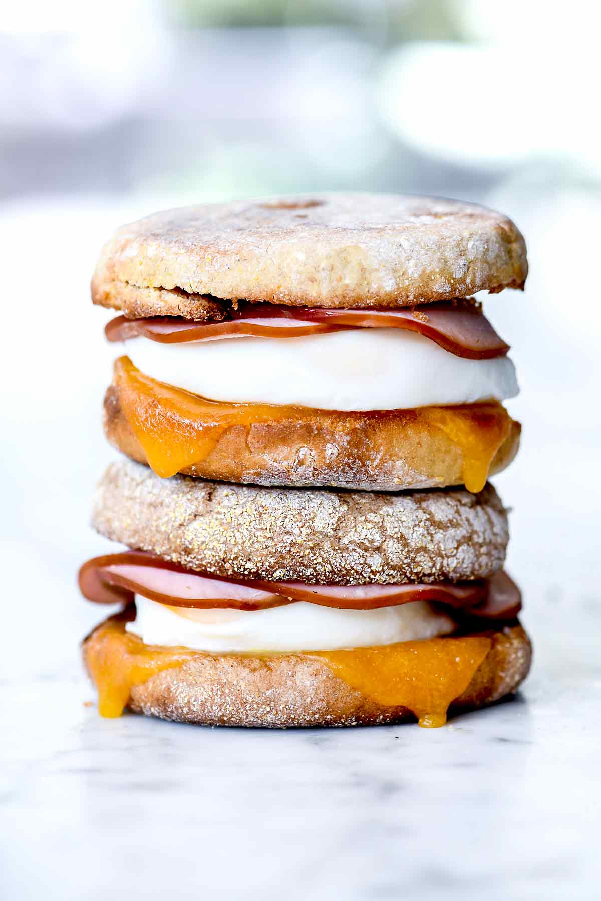 Egg McMuffin Home Recipe | foodiecrush.com #santé #homemade #breakfast #sandwich #freezer #mcmuffin