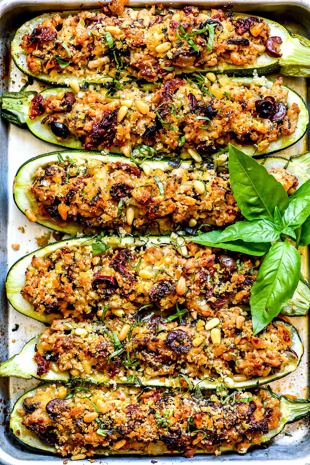 Boîtes de courgettes à la méditerranéenne | foodiecrush.com