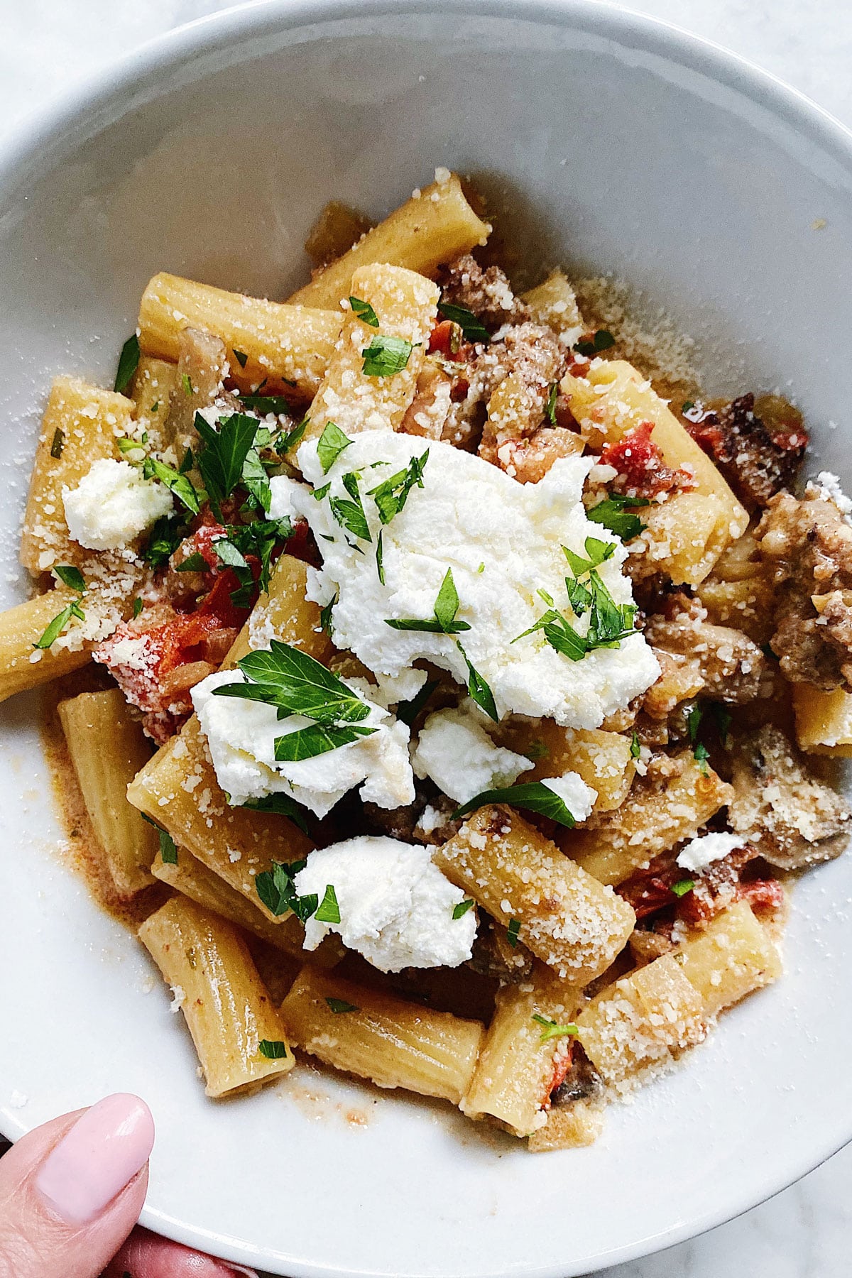 Rigatoni avec pâtes à la saucisse foodiecrush.com