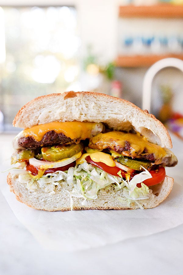 Les meilleurs burgers à l'ail du monde | foodiecrush.com