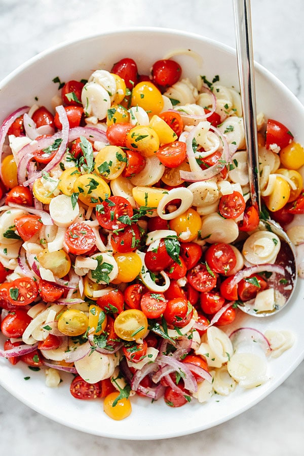 Salade de tomates et de cœurs de palmier | foodiecrush.com